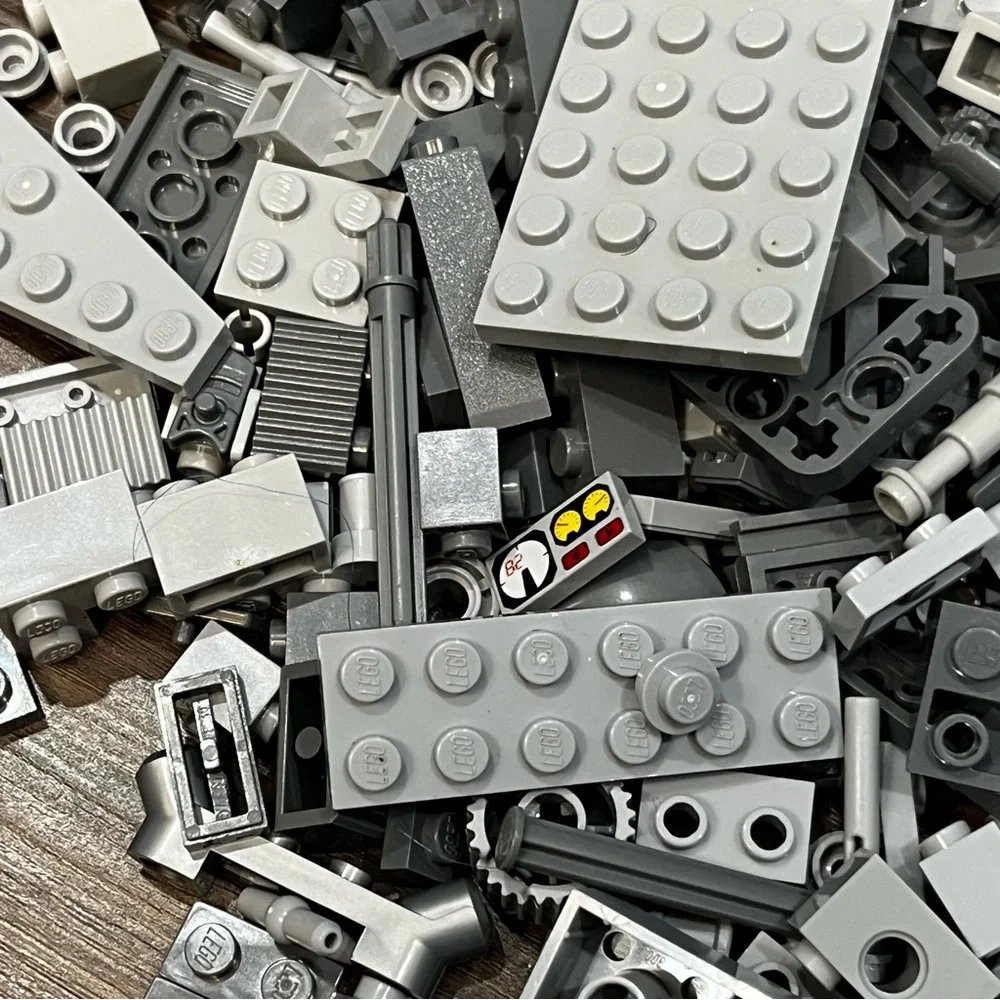 Lot Of Random Gray Lego Pieces From Various Sets 8.3 Ounces